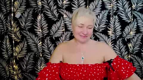 Snapshot of oliviaoskar_ chatting on January 5, 2025, 3:13 pm Kelly online show from January 5, 2025, 3:13 pm