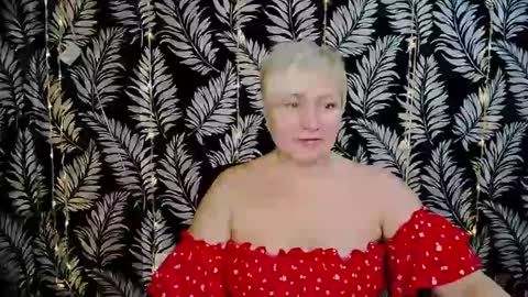 Snapshot of oliviaoskar_ chatting on January 23, 2025, 12:09 pm Kelly online show from January 23, 2025, 12:09 pm