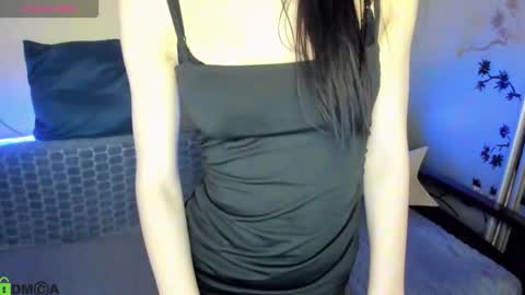 oliviarichi online show from February 14, 2026, 8:55 am