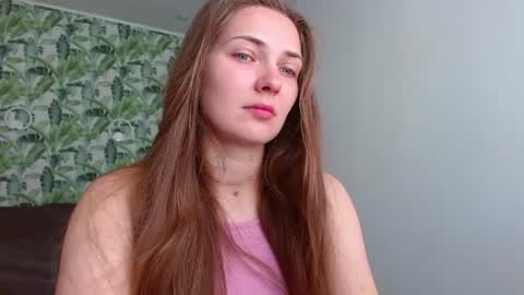 Snapshot of oliviashiny chatting on June 30, 2026, 4:13 am Olivia online show from June 30, 2026, 4:13 am