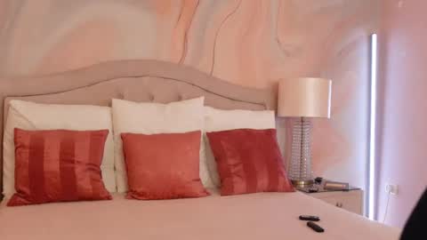 Snapshot of oliviasway chatting on July 2, 2026, 4:24 pm OliviaSway online show from July 2, 2026, 4:24 pm