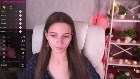 Snapshot of olivkablush chatting on December 18, 2024, 10:40 am Olivia online show from December 18, 2024, 10:40 am