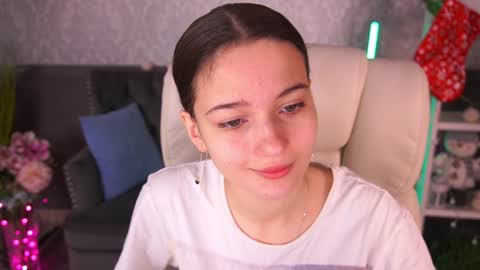 Snapshot of olivkablush chatting on December 31, 2024, 7:10 am Olivia online show from December 31, 2024, 7:10 am