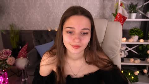 Snapshot of olivkablush chatting on January 2, 2025, 7:23 am Olivia online show from January 2, 2025, 7:23 am