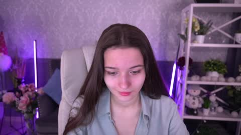 Snapshot of olivkablush chatting on January 13, 2025, 6:49 am Olivia online show from January 13, 2025, 6:49 am
