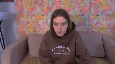 Snapshot of ollistiw chatting on December 2, 2024, 7:58 am Olli and Stiw online show from December 2, 2024, 7:58 am