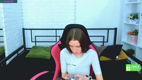 Snapshot of ollistiw chatting on January 27, 2025, 6:19 am Olli and Stiw online show from January 27, 2025, 6:19 am