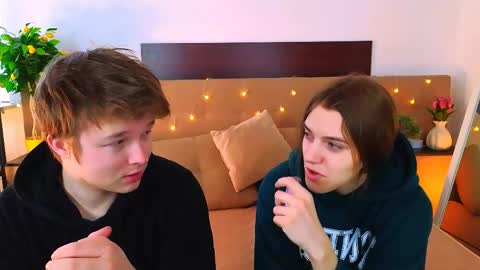 Olli and Stiw online show from March 30, 2026, 8:04 am