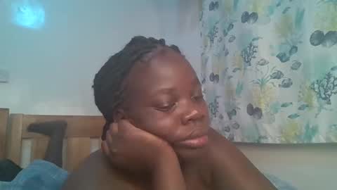 ollleina online show from March 21, 2026, 2:27 am