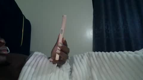 ollleina online show from April 20, 2026, 11:50 pm