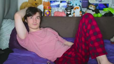 Tony online show from October 28, 2025, 9:17 pm