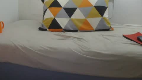 olover online show from July 9, 2026, 2:04 am