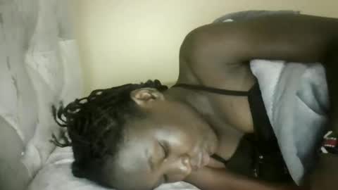 Snapshot of olwami4 chatting on June 10, 2026, 12:11 am olwami4 online show from June 10, 2026, 12:11 am