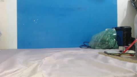 OlySantos online show from February 21, 2025, 3:32 pm