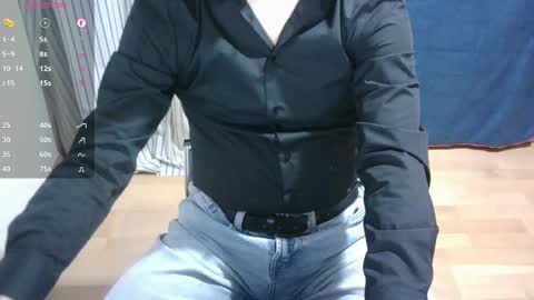 Snapshot of omar87ram chatting on February 21, 2025, 1:33 am Omar online show from February 21, 2025, 1:33 am