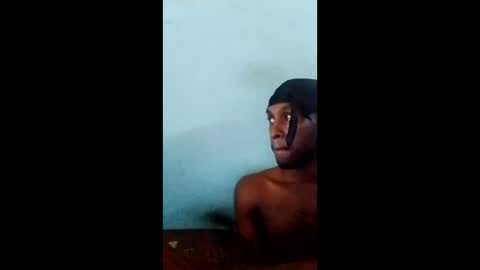 omarilewis123 online show from May 19, 2026, 10:54 am