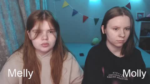 Snapshot of omellyoo chatting on January 13, 2025, 12:13 pm MellY online show from January 13, 2025, 12:13 pm