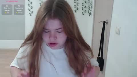  MellY  online show from July 18, 2026, 8:07 am