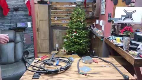 Norm online show from December 4, 2025, 7:22 pm