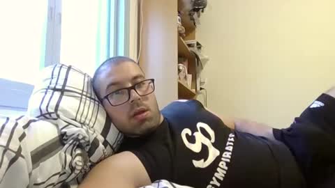 Snapshot of omri775ihoh chatting on December 23, 2024, 10:32 am omri775ihoh online show from December 23, 2024, 10:32 am