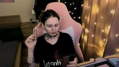 Snapshot of on_yxxx chatting on October 17, 2025, 6:32 pm on_yxxx online show from October 17, 2025, 6:32 pm