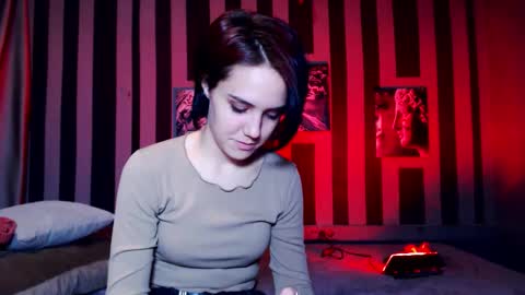 onaloon online show from November 26, 2025, 1:28 am