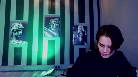 onaloon online show from February 20, 2026, 6:26 am