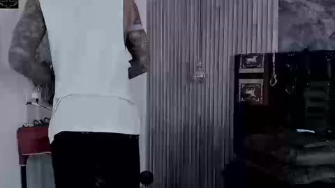     ... online show from September 24, 2025, 8:12 pm