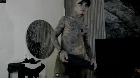     ... online show from November 24, 2025, 3:39 am