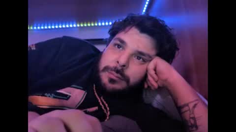 onecrew1 online show from February 19, 2026, 8:05 pm