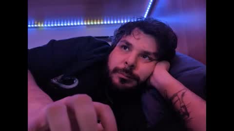 onecrew1 online show from March 1, 2026, 3:58 pm