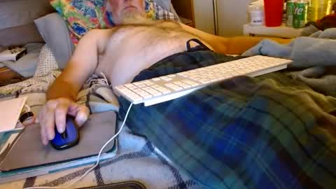 Snapshot of onemattu chatting on October 22, 2025, 6:02 am Mattu online show from October 22, 2025, 6:02 am