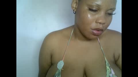 oneofdbestchubbygaloncb online show from May 11, 2026, 2:45 pm