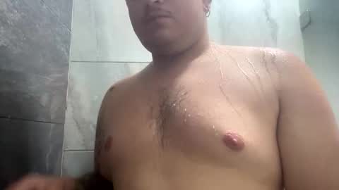 Snapshot of onewhiteboichub chatting on April 23, 2026, 4:09 pm Andres INDEPENDENT MODEL online show from April 23, 2026, 4:09 pm