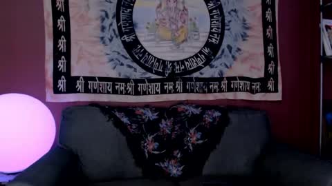 Only1JTreasure online show from December 11, 2024, 11:43 pm