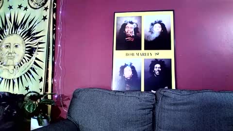 Only1JTreasure online show from February 4, 2025, 10:32 am