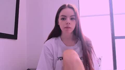 only_sarah1 online show from October 15, 2025, 10:21 pm