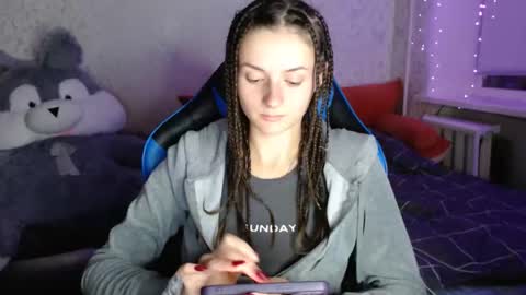 Amalia online show from October 12, 2025, 3:33 pm