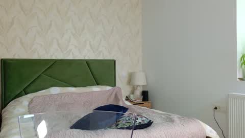 Snapshot of onlyella92_ chatting on November 11, 2025, 10:59 am onlyella92_ online show from November 11, 2025, 10:59 am