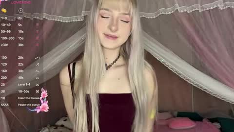 Eva online show from April 20, 2026, 7:55 am