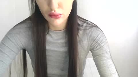 Snapshot of onlyol chatting on February 25, 2025, 7:42 am onlyol online show from February 25, 2025, 7:42 am