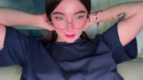 Sophia online show from June 16, 2026, 11:40 pm