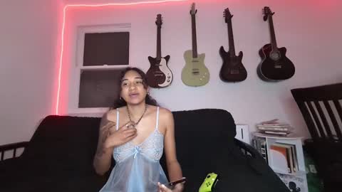 Duo online show from February 8, 2025, 3:19 am