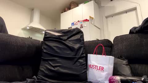 onthecumup69 online show from February 4, 2026, 11:49 am