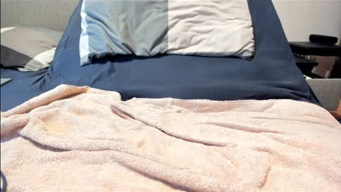 ontheedgel32 online show from January 23, 2025, 6:14 pm