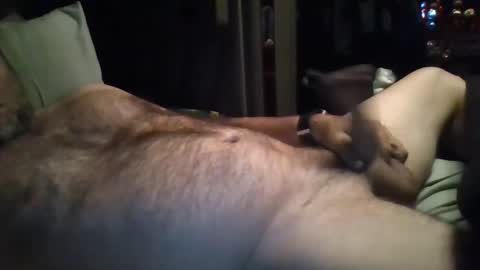 Snapshot of onthemove03 chatting on October 7, 2025, 6:10 am onthemove03 online show from October 7, 2025, 6:10 am