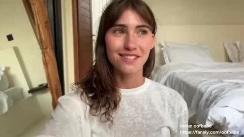 Helen online show from October 23, 2025, 10:08 pm