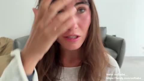 Snapshot of oofbabe__ chatting on March 11, 2026, 10:27 pm Helen online show from March 11, 2026, 10:27 pm
