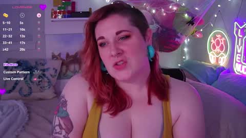 Snapshot of opalreigning chatting on December 28, 2024, 8:58 am Opal online show from December 28, 2024, 8:58 am