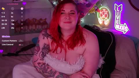 Snapshot of opalreigning chatting on September 26, 2025, 5:22 am Opal online show from September 26, 2025, 5:22 am